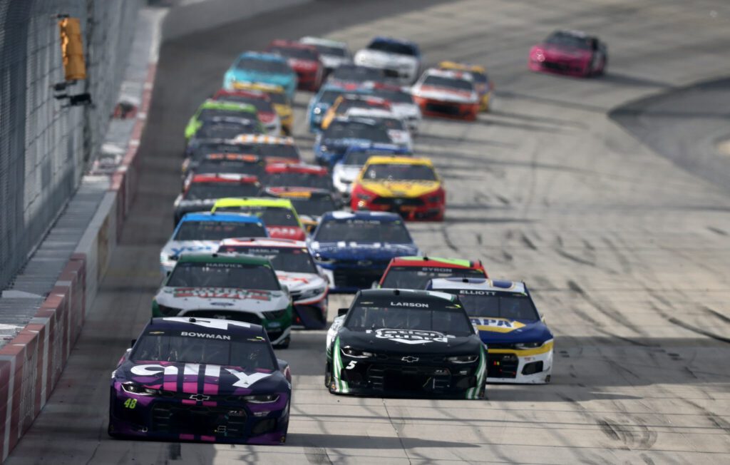 Bowman Wins, Hendrick Motorsports Dominant in Dover