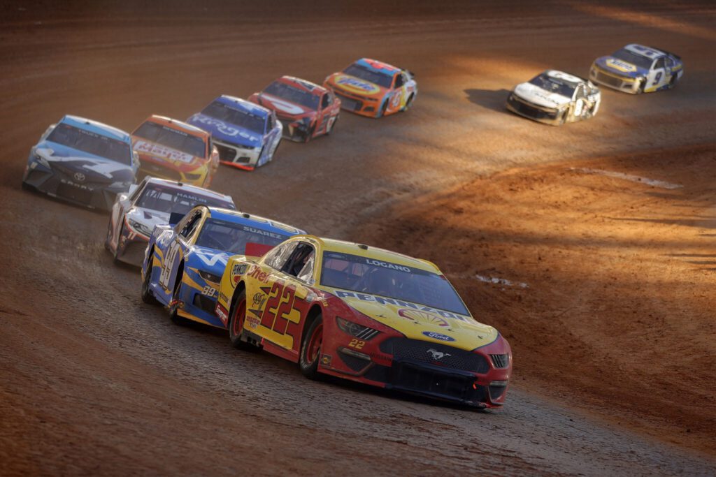 Logano Wins at Bristol as Cup Series Returns to Dirt