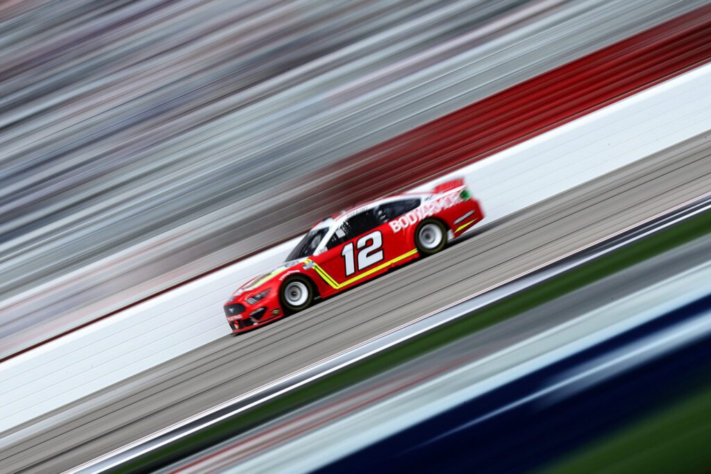 Blaney Wins, Larson Dominates at Atlanta