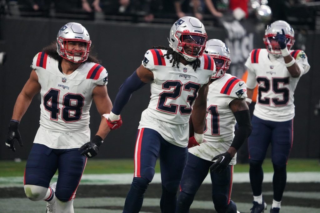 How the Patriots’ Safeties Make Them Mismatch-Proof