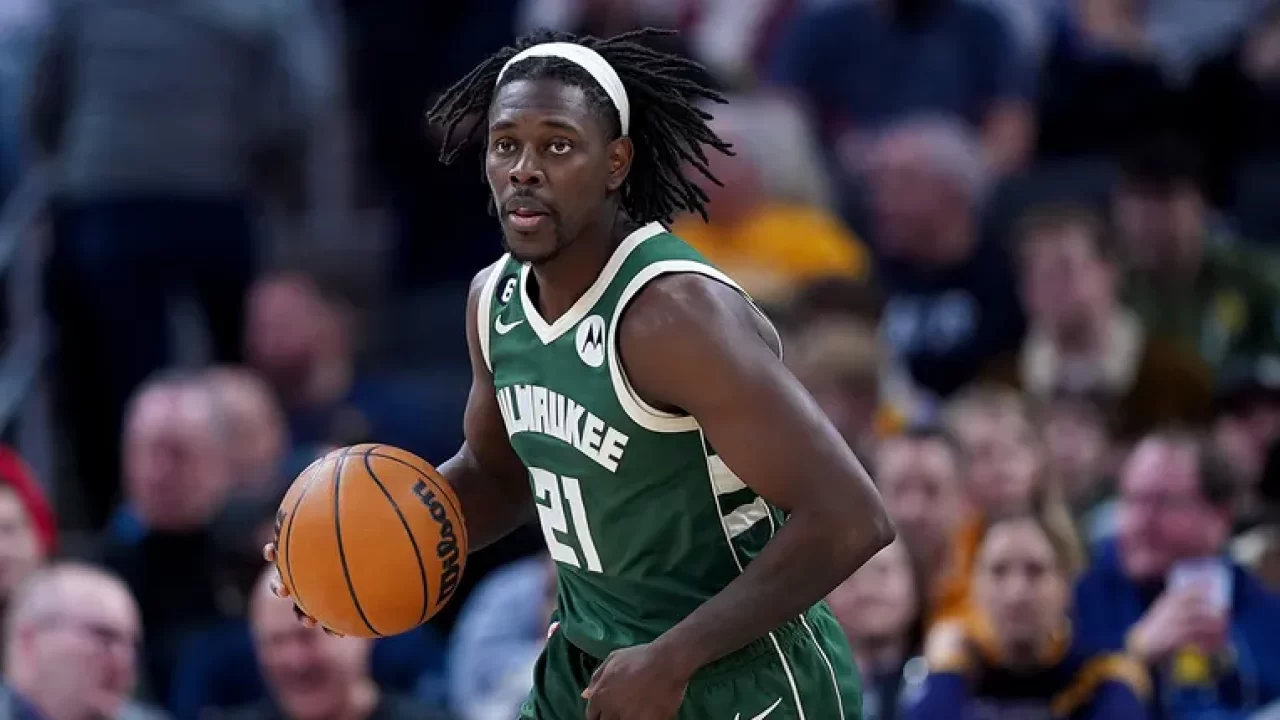 How Jrue Holiday is viewing transition to Celtics after two weeks