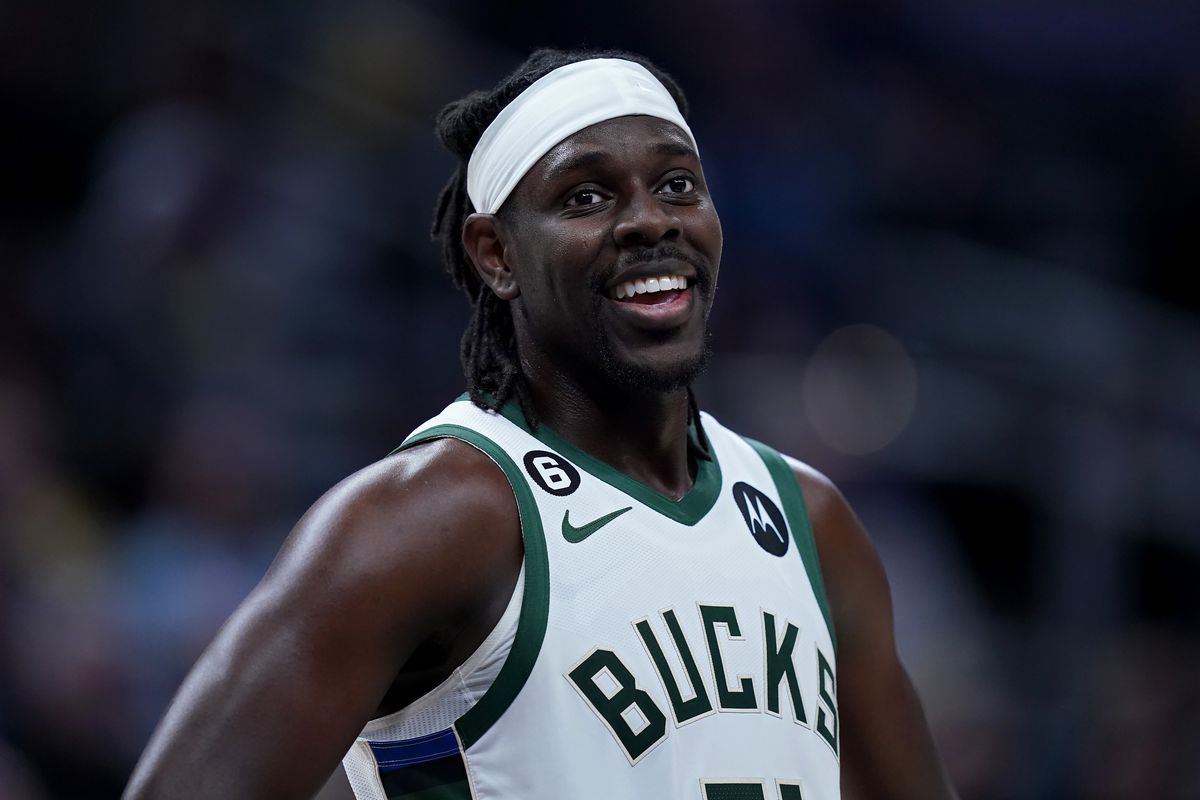 Former Sixers guard Jrue Holiday helps Bucks beat Suns in Game 3