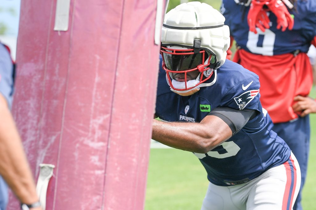 Patriots Practice Report: Joshua Uche returns to practice, Joe Mazzulla attends as guest
