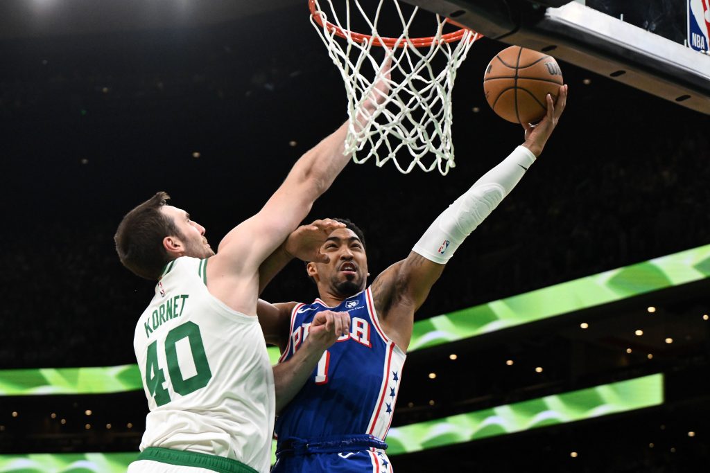 Luke Kornet Starts 3rd Straight Preseason Game as Al Horford Sits