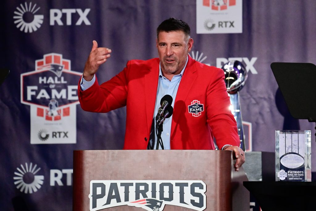 BREAKING NEWS: Patriots Hire Mike Vrabel to be Next Head Coach