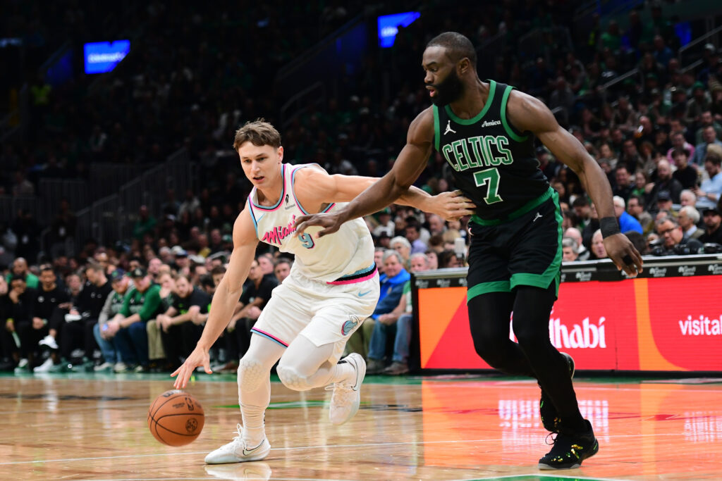 Jaylen Brown Hoping for Less Playoff Pain After Knee Injury Lingers vs. Heat