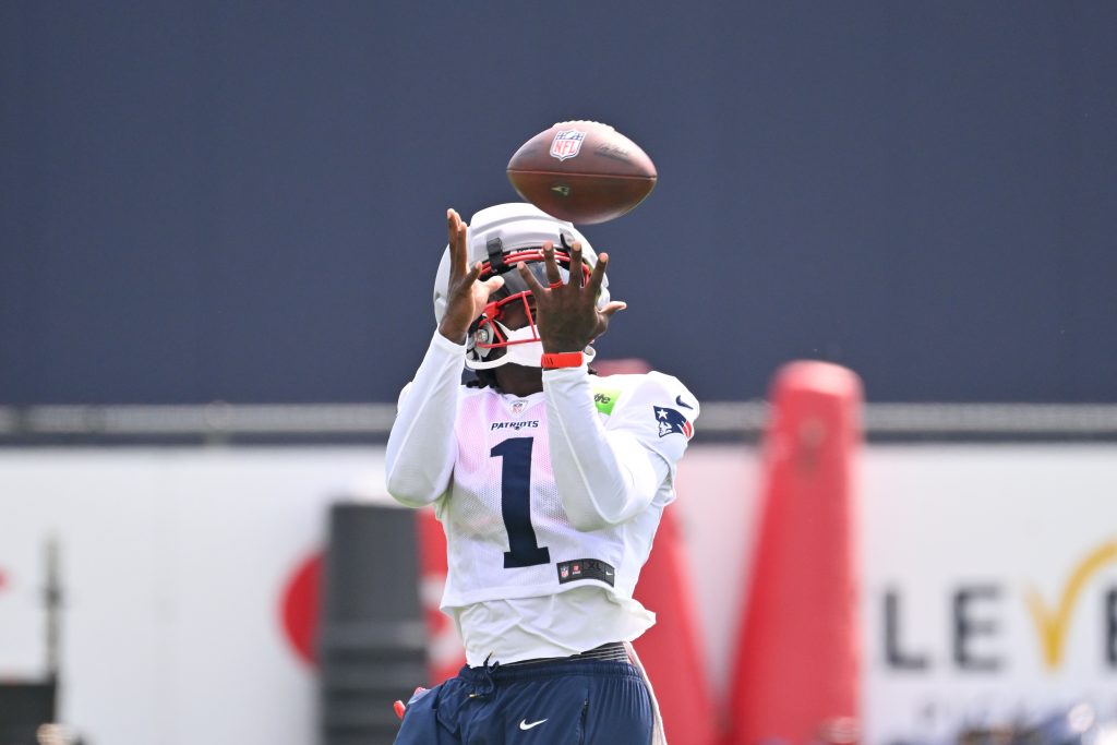 Patriots Training Camp 5: A.J. Brown Thrives in Red Zone Practice